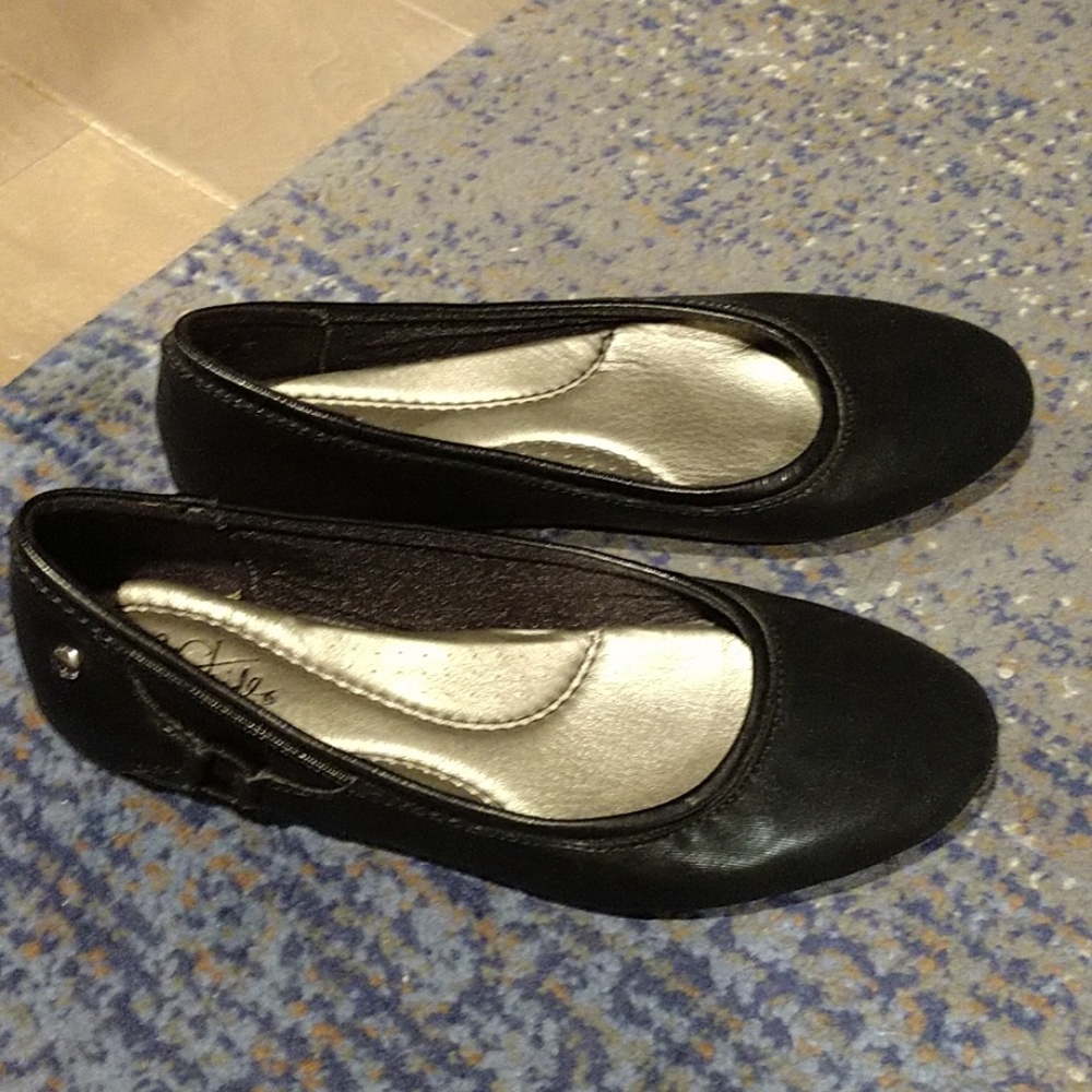 Life stride flats